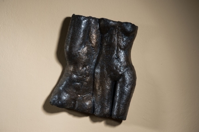 Duo torzoakt,šamot,kovová glazura s příměsí kysličníků kovů,1250 C,v.30 cm.